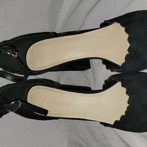 🔥🔥👠👡Marc Fisher Black Block Heels 👡💣👠💣 Size: 9M